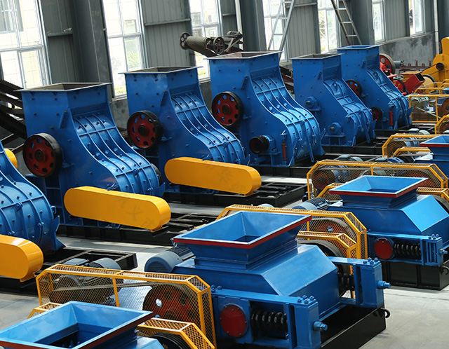 頁巖制磚用雙級無篩底粉碎機出料粒度能控制在多少？